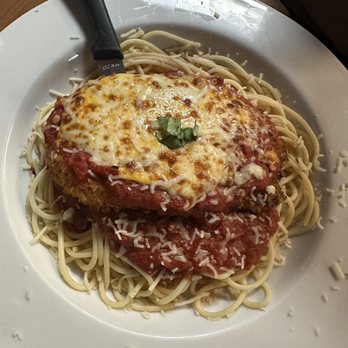 Taste Of Tuscany signature dishes Linguini da MaraThe Mona Lisa PastaUncle Dave's Pizza Speciale